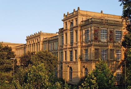 1875-79 | Académie des beaux-arts. Aujourd'hui encore vivier de la nouvelle génération d'artistes.