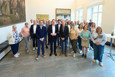 Oberbürgermeister Dr. Stephan Keller hat am Freitag, 12. Juni 2026, eine Delegation der BIS im Jan-Wellem-Saal des Rathauses empfangen. Foto: LHD/Claus Langer