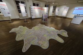 Blick in die Radverkehrsausstellung im Rathaus © Landeshauptstadt Düsseldorf/Michael Gstettenbauer