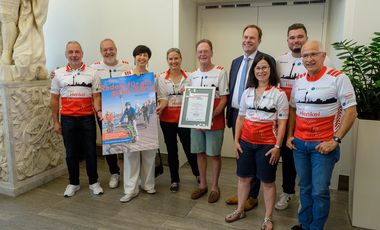 In der Gesamtwertung lag das Team "Henkel Rad-Löwen" auf dem 1. Platz. 475 aktive 'Henkelaner' hatten am Schluss der drei Wochen 96.877 Radkilometer auf dem Zähler, Foto: Uwe Schaffmeister