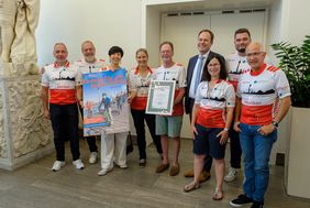 In der Gesamtwertung lag das Team "Henkel Rad-Löwen" auf dem 1. Platz. 475 aktive 'Henkelaner' hatten am Schluss der drei Wochen 96.877 Radkilometer auf dem Zähler, Foto: Uwe Schaffmeister