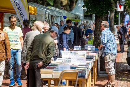 Impressionen vom Bücherbummel 2016