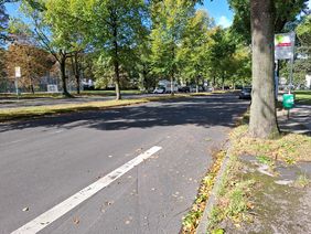 Die Landeshauptstadt markiert auf der Duisburger Straße und Vagedesstraße 1,3 Kilometer neue Radfahrstreifen. Die Arbeiten beginnen am Montag, 30. Juni. © Landeshauptstadt Düsseldorf, Amt für Verkehrsmanagement