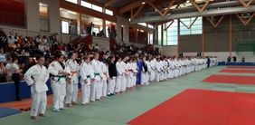 Eröffnungszeremonie der Judo Open in der großen Sporthalle der Hulda-Pankok-Gesamtschule.