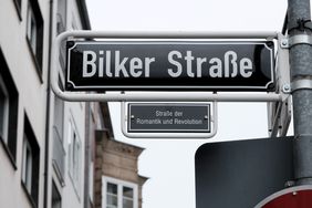 Straßenschild Bilker Straße