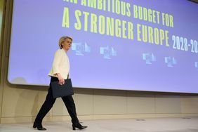 EU-Kommissionpräsidentin von der Leyen präsentiert das neue EU-Budget ©EU Kommission / Dati Bendo