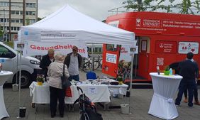 Informationsstand zum Thema Schlaganfall im Rahmen des Aktionstages Herz und Hirn 2024 © Gesundheitsamt Düsseldorf 