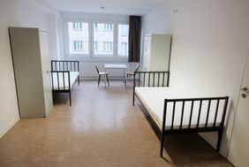 Eins der Zimmer in der neuen Notschlafstelle Graf-Adolf-Straße; Foto: Gstettenbauer 