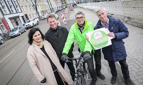 Start Umbau Friedrich-Ebert-Straße - mit Radweg