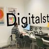 Foto mit Blick in das Digitalstudio der Zentralbibliothek