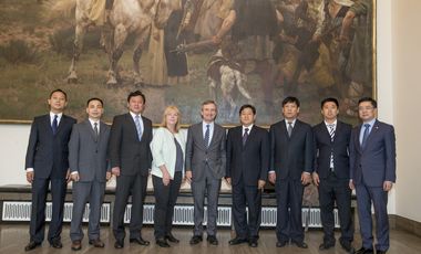 Empfang von Fu Zhaogeng, dem Bürgermeister von Mentougou, ein Stadtbezirk der chinesichen Hauptstadt Beijing, mit einer Delegation im Rathaus. Foto: Malte Krudewig