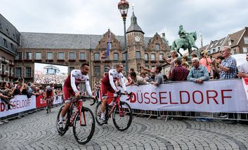 Team-Präsentation / Team presentation / Présentation des équipes. (C) Landeshauptstadt Düsseldorf, Uwe Schaffmeister