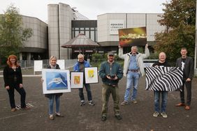 Die "Artists for our nature" vor dem Aquazoo Löbbecke Museum