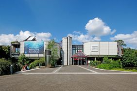 Fassade des Aquazoo Löbbecke Museum