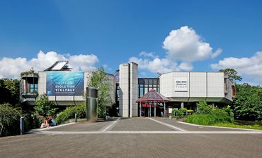 Fassade des Aquazoo Löbbecke Museum