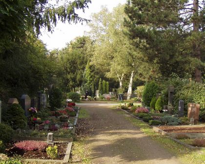 Impression vom Friedhof Eller