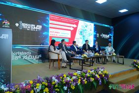 Präsentation des Wirtschaftsstandorts Düsseldorf auf dem Panel des Bengaluru Tech Summit © Wirtschaftsförderung Düsseldorf 