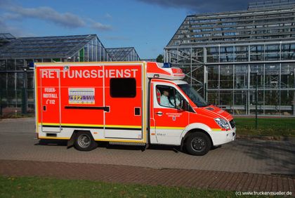 Rettungswagen ©www.truckenmueller.de