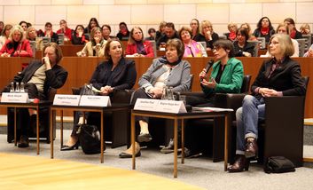 Podiumsdiskussion