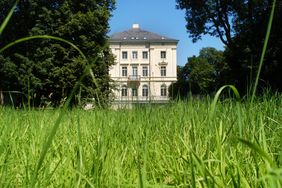 Schloss Mickeln © Düsseldorf Tourismus GmbH, Foto Ulrich Otte