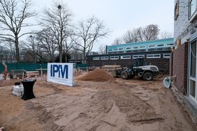 Blick auf das Baugelände für den Erweiterungsbau der Kita Fuldaer Straße, Foto: M. Gstettenbauer.