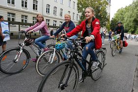 Schüler freuen sich auf das Stadtradeln. Foto: David Young 