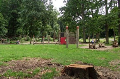 der wohl beliebteste Waldspielplatz - Müller`s Wiese