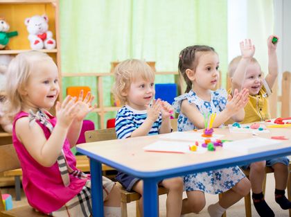 Kindergruppe in Einrichtung