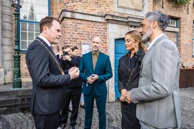 Nur einen Tag bevor sie heute Abend die MTV Europe Music Awards live aus dem PSD-Bank-Dome in Rath moderieren, besuchten die Weltstars Rita Ora und ihr Mann Taika Waititi Oberbürgermeister Dr. Stephan Keller im Düsseldorfer Rathaus.