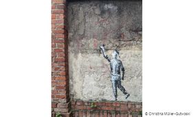 Foto von einer Zeichnung auf einer Häuserwand