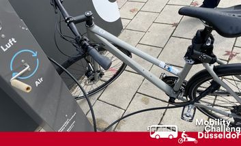 Auch die Fahrrad-Reparaturstation am Kirchplatz wurde während der Challenge getestet.