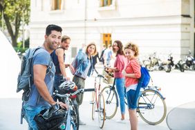 Wer in den kommenden Wochen in Düsseldorf in die Pedale tritt, kann Radkilometer für die Landeshauptstadt sammeln und den Teamgeist im Unternehmen fördern.