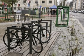 Das neue Mobilitätsangebot verfügt unter anderem über insgesamt 18 Fahrradbügel. © Landeshauptstadt Düsseldorf/Ingo Lammert