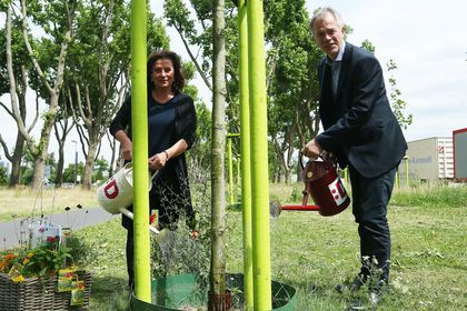Abschluss der 3. Pflanzsaison mit Minister J. Remmel und Umweltdezernetin H. Stulgies