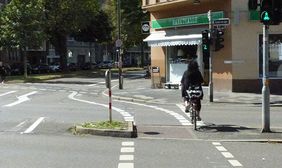 Radweg Klever-/Jülicher Straße © Landeshauptstadt Düsseldorf/Amt für Verkehrsmanagement