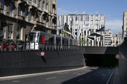 Kö-Bogen-Tunnel Einfahrt Elberfelder Straße