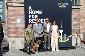 Der Duke und die Duchess sind zu Besuch in der Landeshauptstadt. Grund dafür sind die Invictus Games Düsseldorf 2023, dessen Schirmherr Harry, Duke of Sussex, ist und die von heute an in genau einem Jahr in Düsseldorf stattfinden werden.