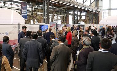 Zahlreiche Gruppen besuchten auf dem Digital Demo Day den Gemeinschaftsstand „International Startup-Booster“ der Wirtschaftsförderung Copyright Wirtschaftsförderung