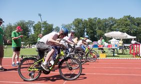 Special Petit Départ im Rather Waldstadion: Start zum Sprinttest