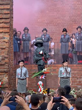 Kranzniederlegung am Ehrenmal