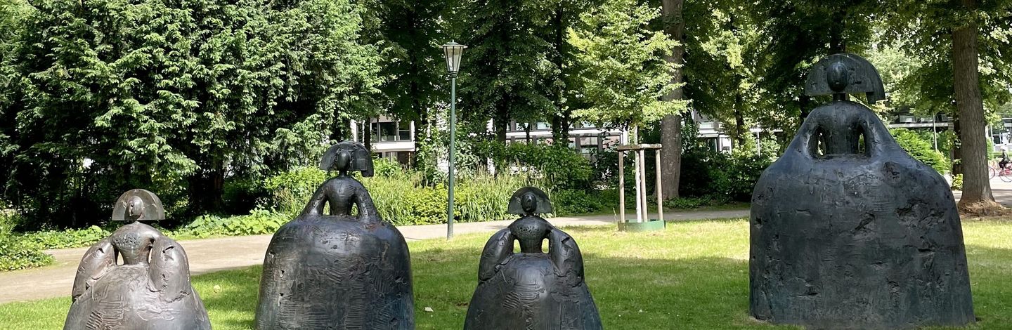 Manolo Valdés, Las Meninas, 2007, Foto: Caroline Wadel © Kulturamt der Landeshauptstadt Düsseldorf