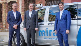 Klaus Kappen, Geschäftsführer der MIRA GmbH, Dr. Stephan Keller, Oberbürgermeister der Landeshauptstadt Düsseldorf, Daniel Leimbach, Head of Customer Unit Western Europe, Ericsson | © Mira GmbH