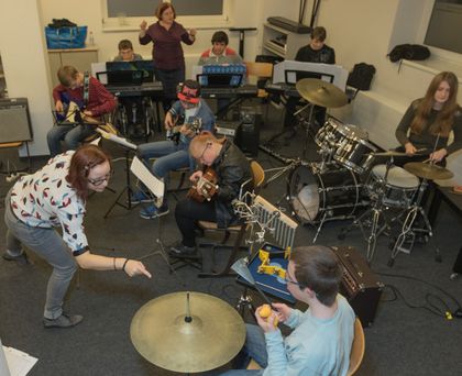 Foto der Band bei der Probe